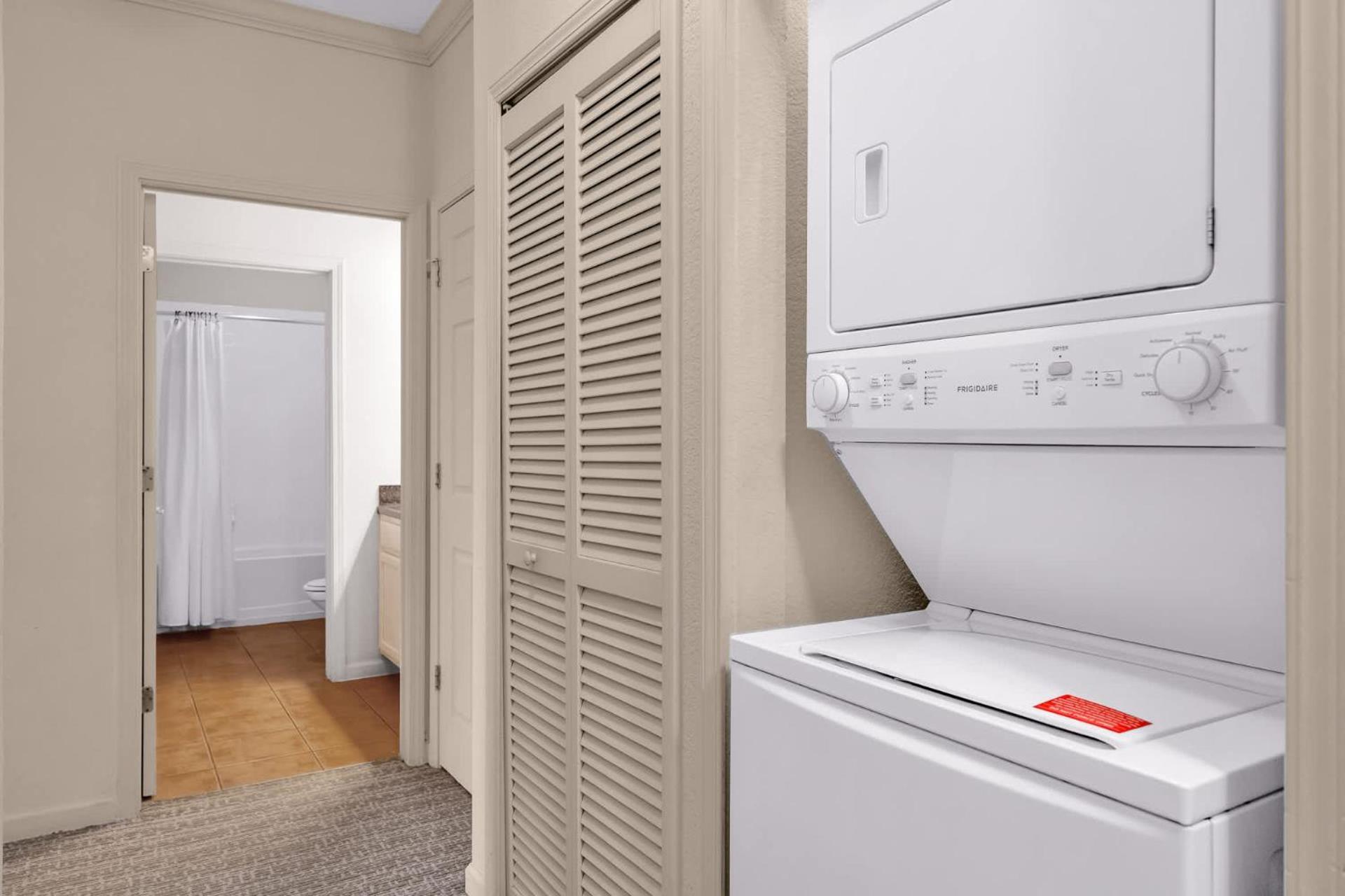 Modern 3Br - Near Disney - Pool And Hot Tub ออร์ลันโด ภายนอก รูปภาพ