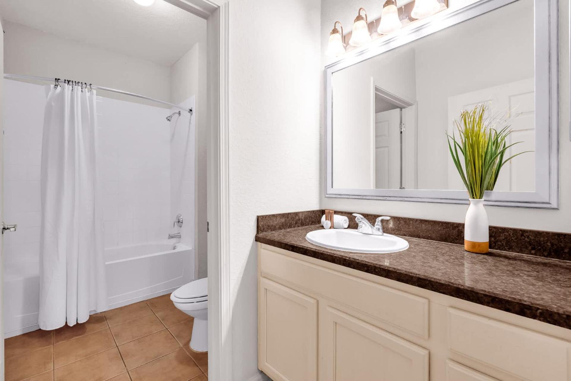 Modern 3Br - Near Disney - Pool And Hot Tub ออร์ลันโด ภายนอก รูปภาพ