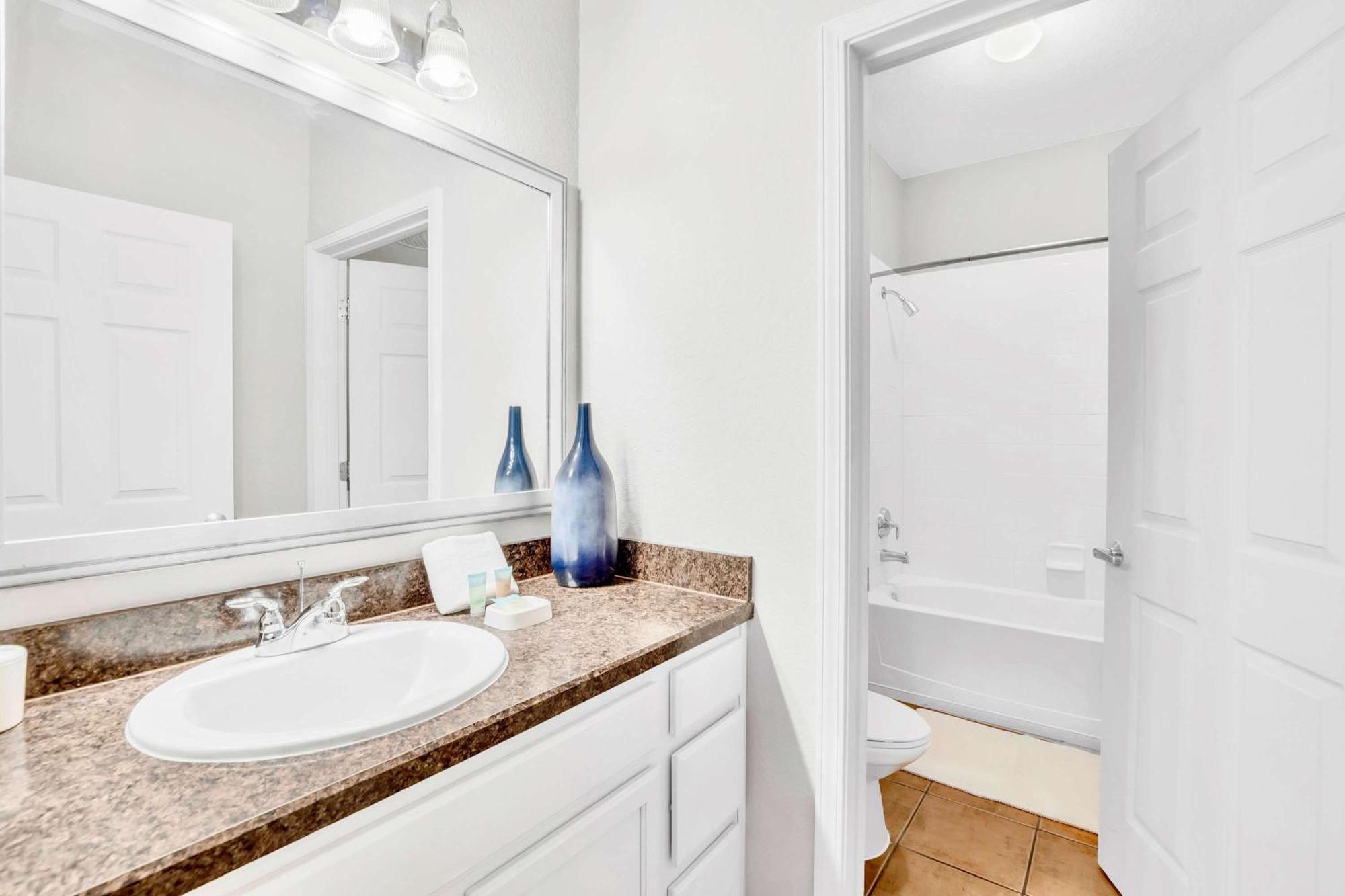 Modern 3Br - Near Disney - Pool And Hot Tub ออร์ลันโด ภายนอก รูปภาพ
